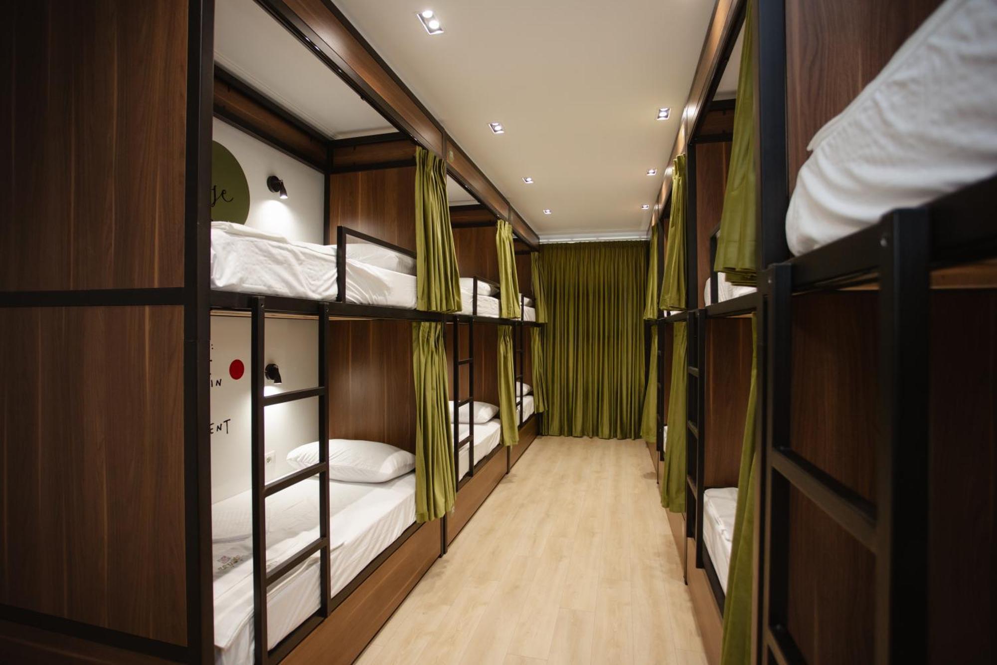 Corner Hostel Shkoder Ngoại thất bức ảnh