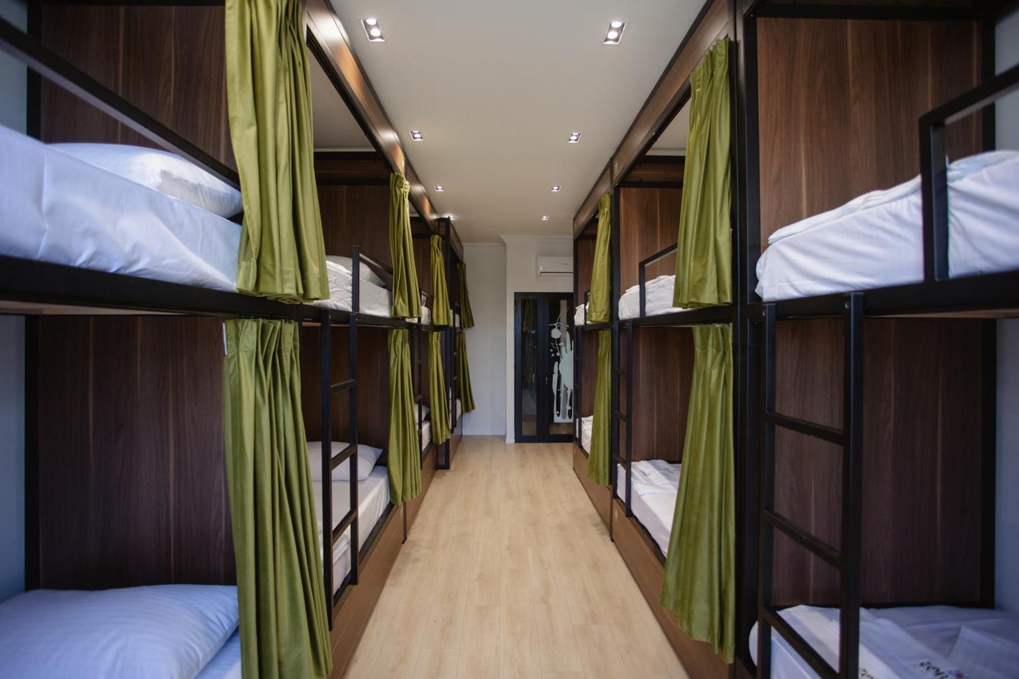 Corner Hostel Shkoder Ngoại thất bức ảnh