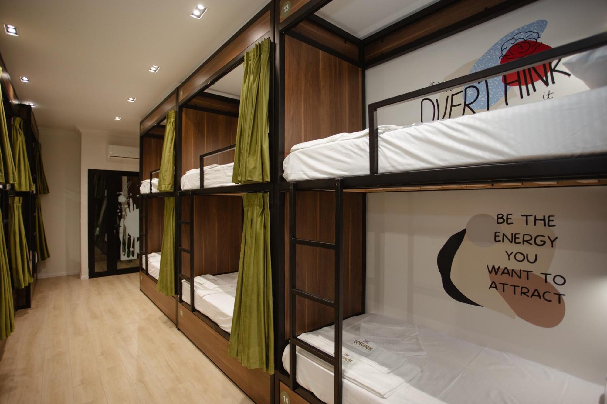 Corner Hostel Shkoder Ngoại thất bức ảnh