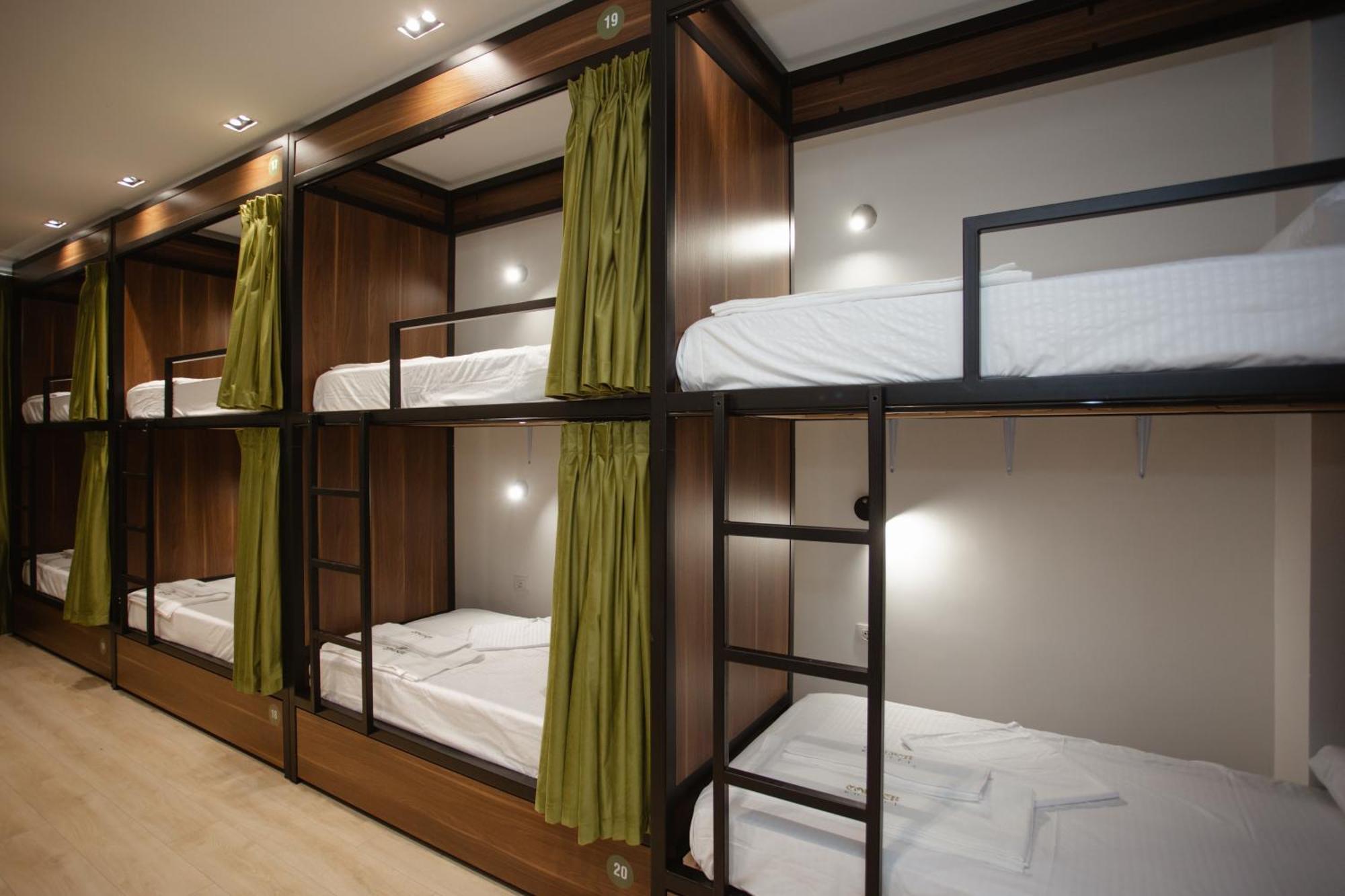 Corner Hostel Shkoder Ngoại thất bức ảnh